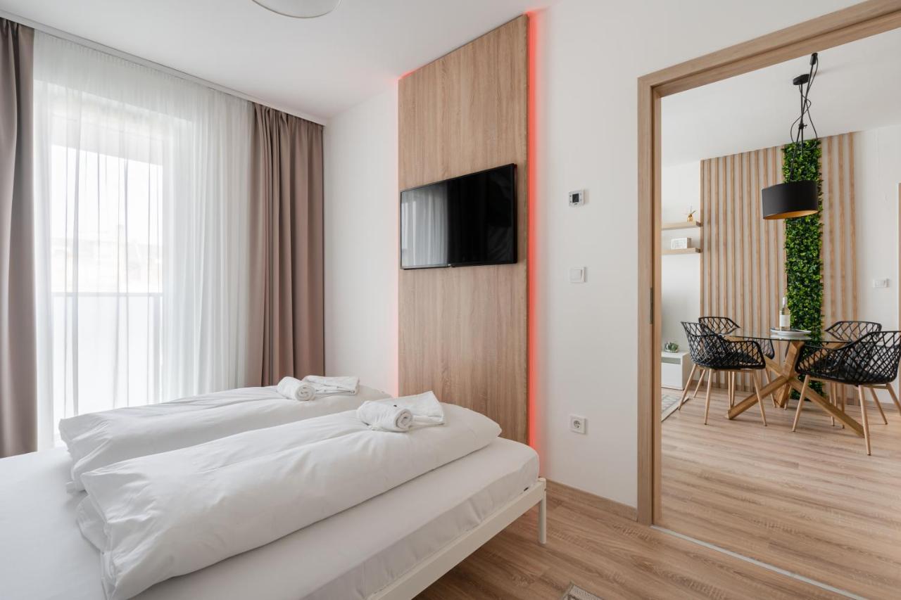 Westside River Apartment Βουδαπέστη Εξωτερικό φωτογραφία